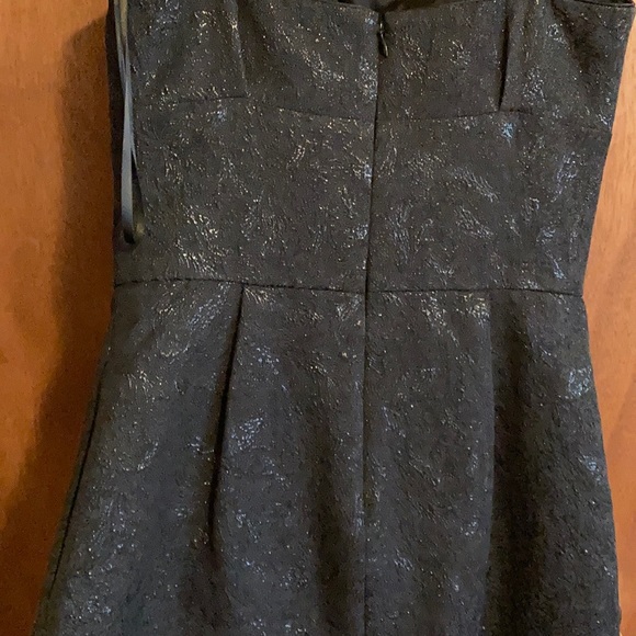 Gorgeous little black dress, BCBG Paris - Picture 4 of 6